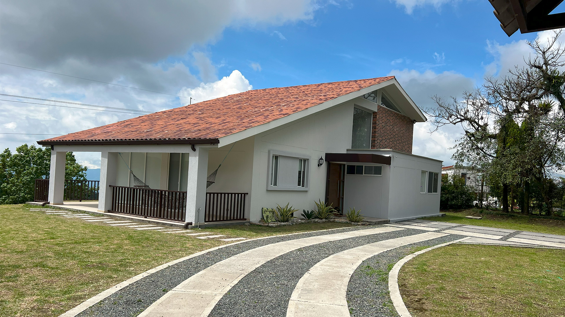 Proyecto Hoyos Construye Galeria Hoyos Costruye